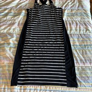 Athleta Black and White Sheath Midi Dress‎